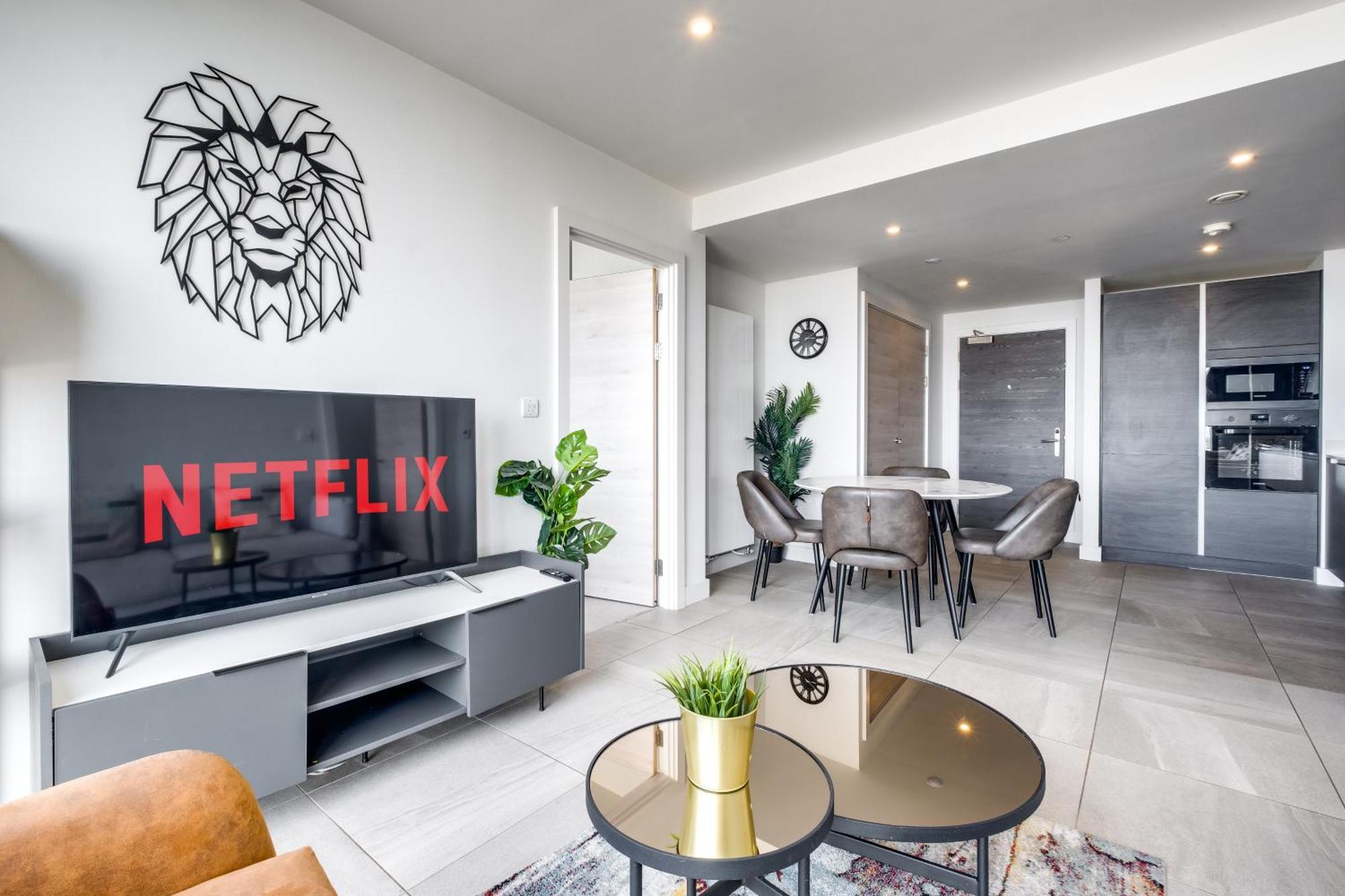 Mercian Luxury Serviced Apartments- Birmingham City Centre - Your Perfect Stay - Gym Rooftop Terrace Cinema Room Bagian luar foto