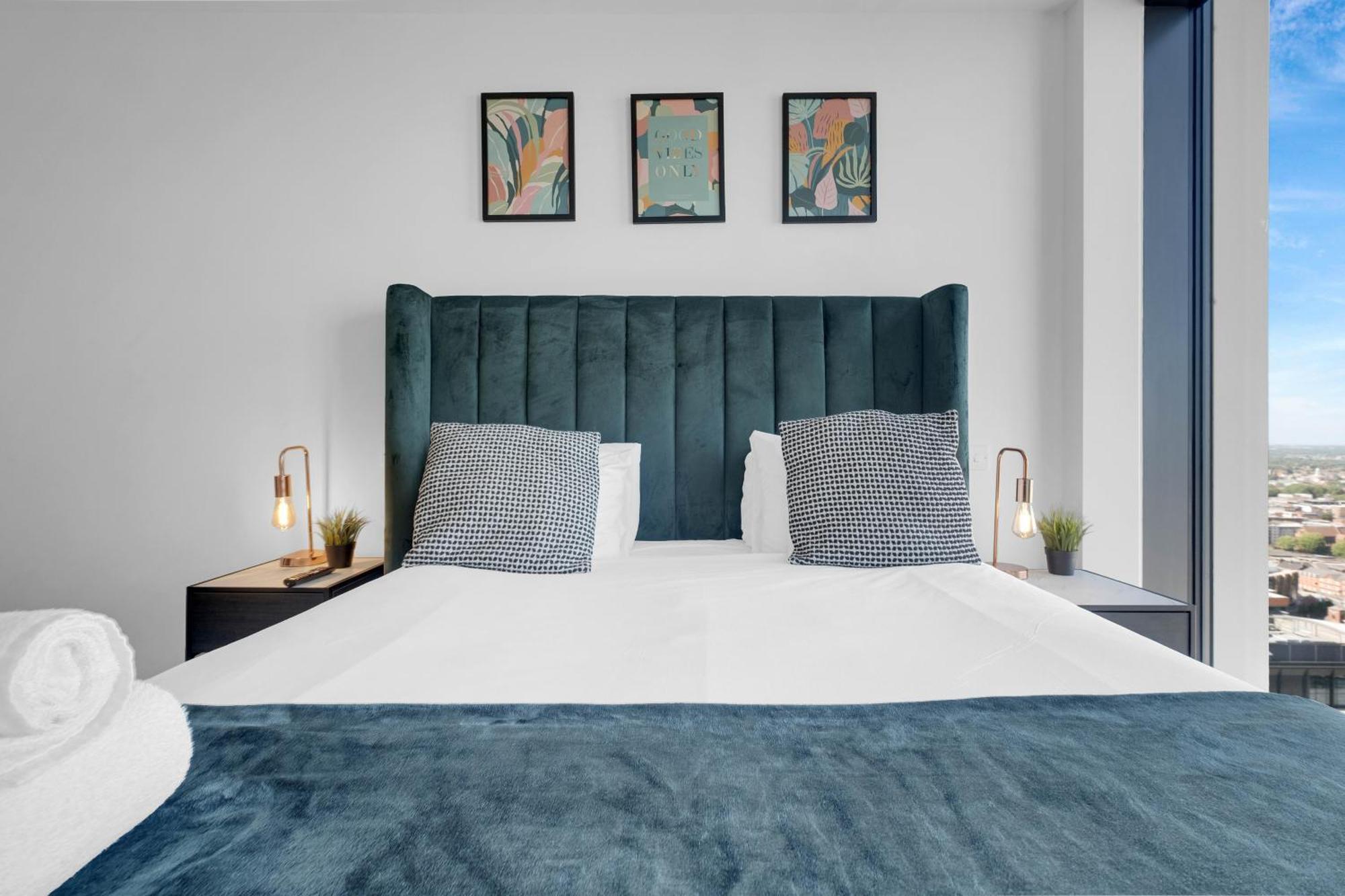 Mercian Luxury Serviced Apartments- Birmingham City Centre - Your Perfect Stay - Gym Rooftop Terrace Cinema Room Bagian luar foto